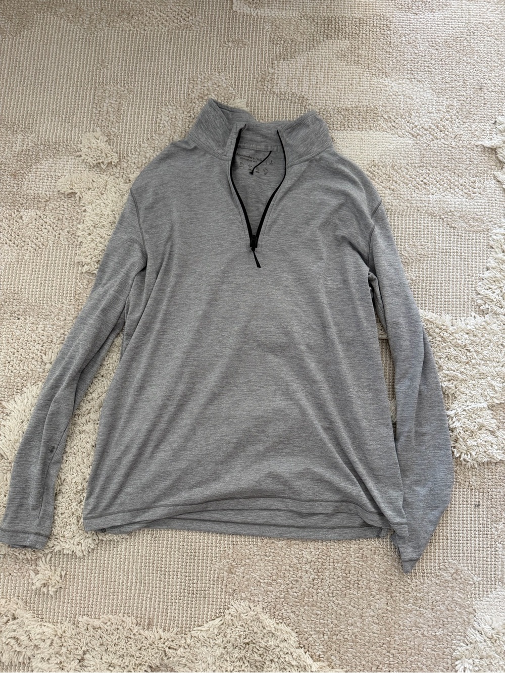 Abercrombie & Fitch Men's Light Gray Half-Zip Sweater